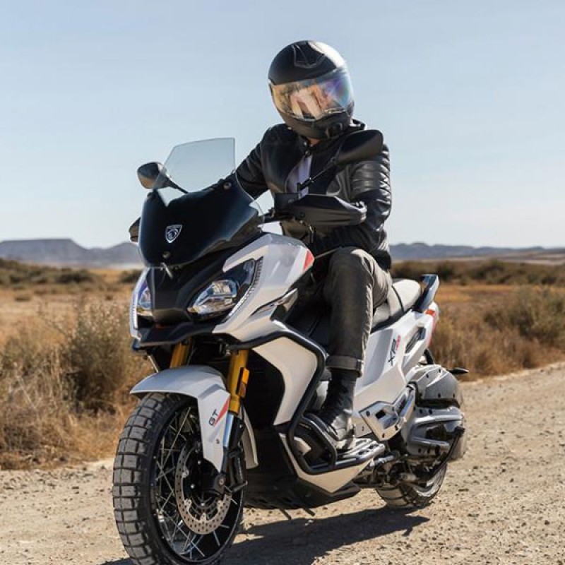 Peugeot Scooter XP400 GT Λευκό Peugeot Scooter XP400 GT Λευκό